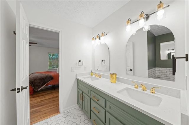 1646 Maple Ridge Drive, Suwanee, GA 30024