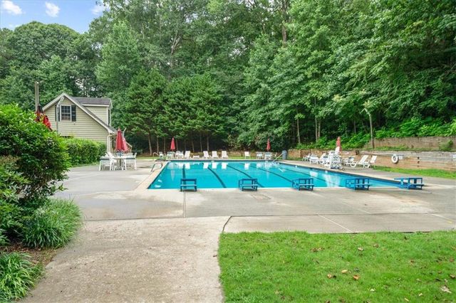 1646 Maple Ridge Drive, Suwanee, GA 30024