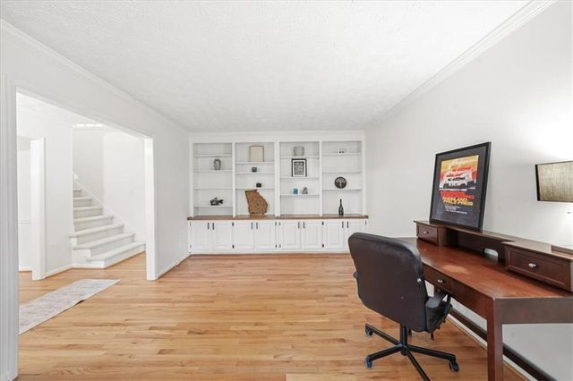 1646 Maple Ridge Drive, Suwanee, GA 30024