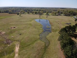 630 Fm-906 W, Powderly, TX 75473