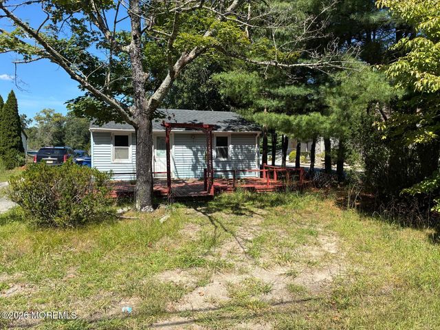 647 Lakehurst Road, Browns Mills, NJ 08015