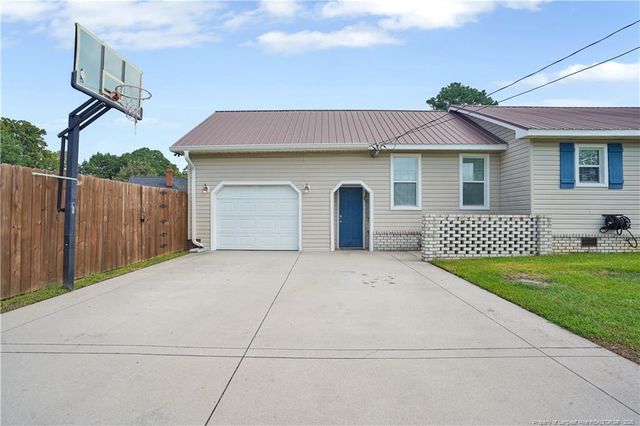 513 Summit Avenue, Lumberton, NC 28358