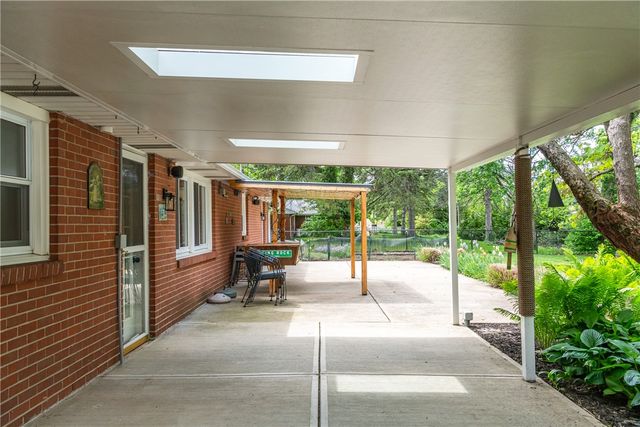 443 Saddlewood Avenue, Washington Twp, OH 45459