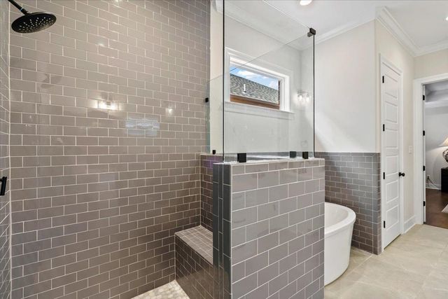 428 CATAWBA VALLEY DR, Collierville, TN 38017