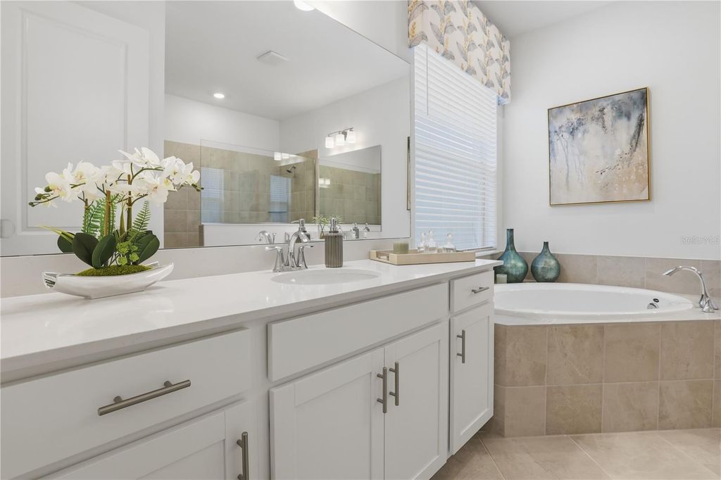 Image 21 of property listing at 19732 TROUT TERRACE, Lakewood Ranch, FL 34211