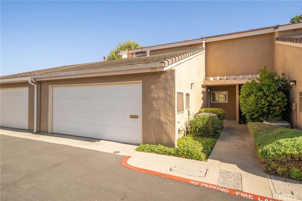 1156 Mountain Gate, Upland, CA 91786