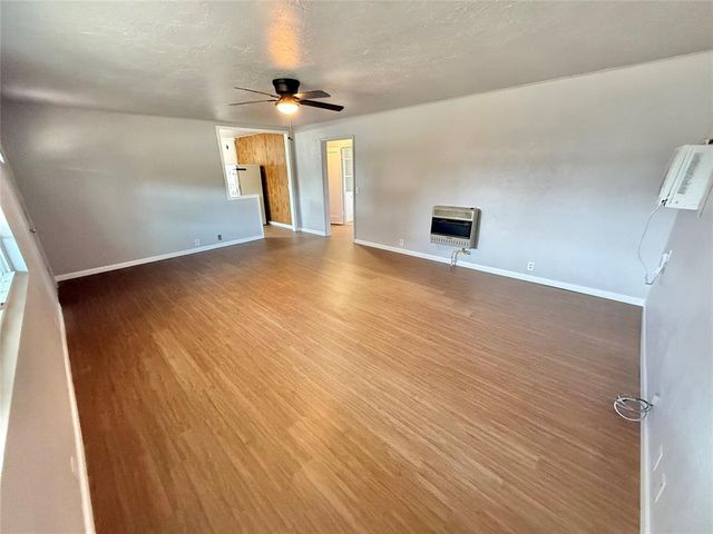 1601 C Street, Snyder, OK 73566