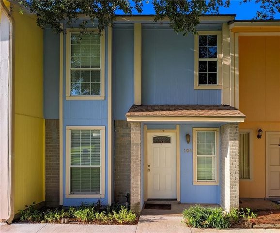 6702 Everhart Road S104, Corpus Christi, TX 78413