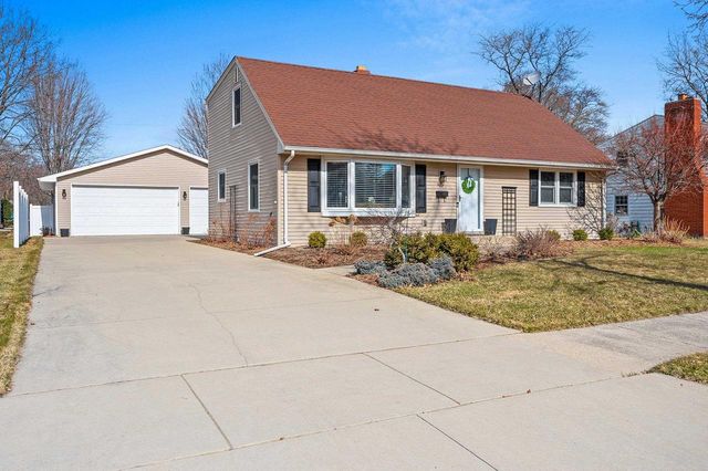 637 N WINNEBAGO STREET, De Pere, WI 54115
