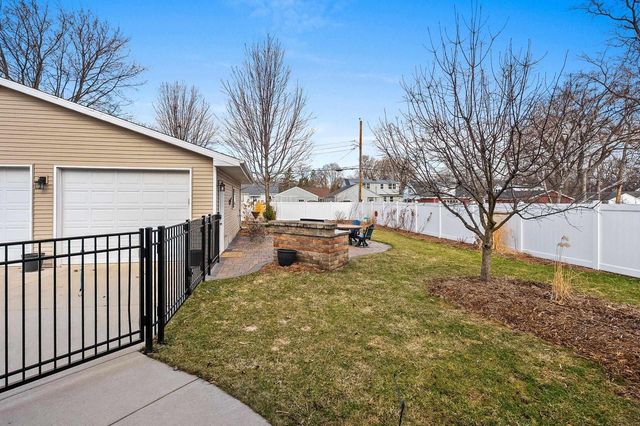 637 N WINNEBAGO STREET, De Pere, WI 54115
