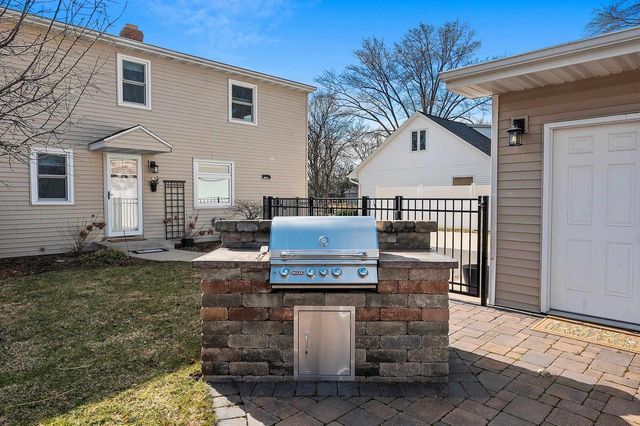 637 N WINNEBAGO STREET, De Pere, WI 54115