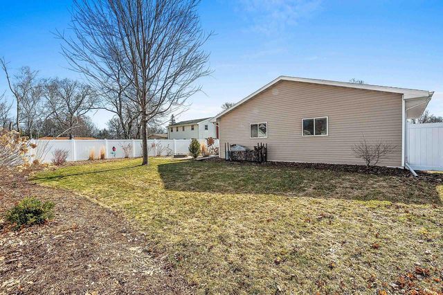637 N WINNEBAGO STREET, De Pere, WI 54115