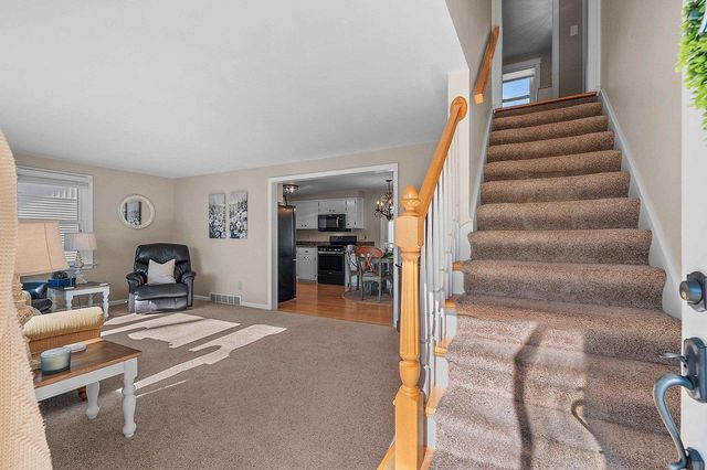 637 N WINNEBAGO STREET, De Pere, WI 54115