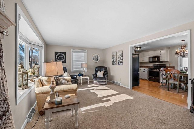 637 N WINNEBAGO STREET, De Pere, WI 54115