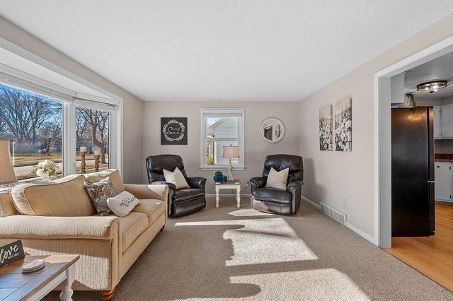 637 N WINNEBAGO STREET, De Pere, WI 54115