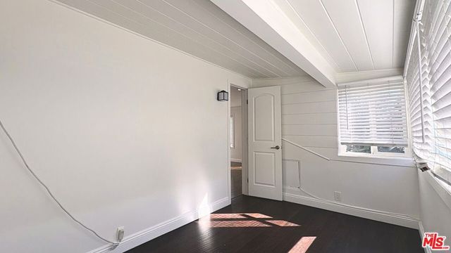 1208 S Cochran Avenue, Los Angeles, CA 90019