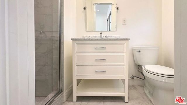 1208 S Cochran Avenue, Los Angeles, CA 90019