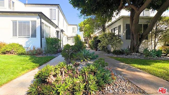 1208 S Cochran Avenue, Los Angeles, CA 90019