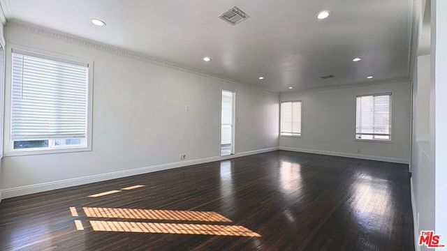 1208 S Cochran Avenue, Los Angeles, CA 90019