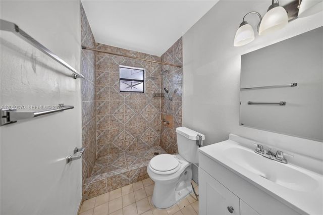 6161 E 4th Avenue, Hialeah, FL 33013