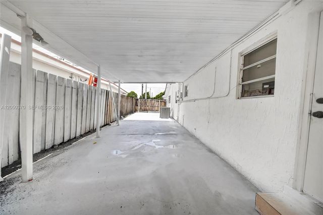 6161 E 4th Avenue, Hialeah, FL 33013