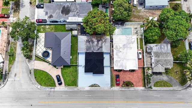6161 E 4th Avenue, Hialeah, FL 33013