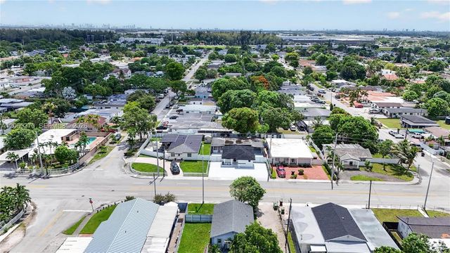 6161 E 4th Avenue, Hialeah, FL 33013