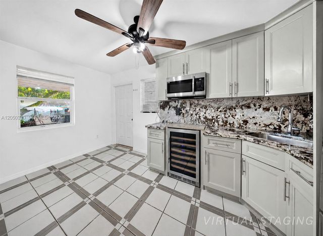 6161 E 4th Avenue, Hialeah, FL 33013
