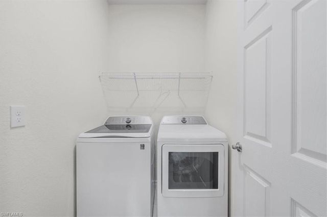 6040 Kumquat CIR, Labelle, FL 33935