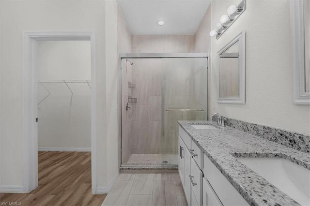 6040 Kumquat CIR, Labelle, FL 33935