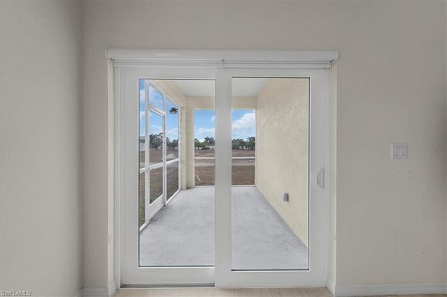 6040 Kumquat CIR, Labelle, FL 33935