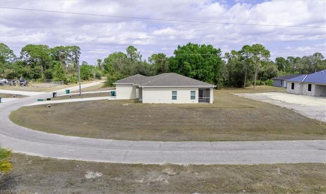 6040 Kumquat CIR, Labelle, FL 33935