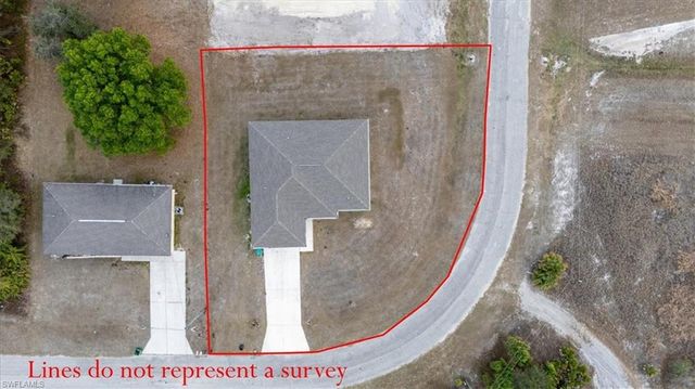 6040 Kumquat CIR, Labelle, FL 33935