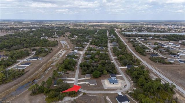 6040 Kumquat CIR, Labelle, FL 33935