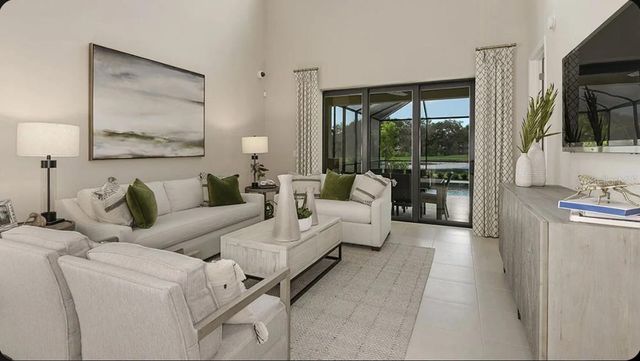 5042 CYAN LOOP, Apollo Beach, FL 33572