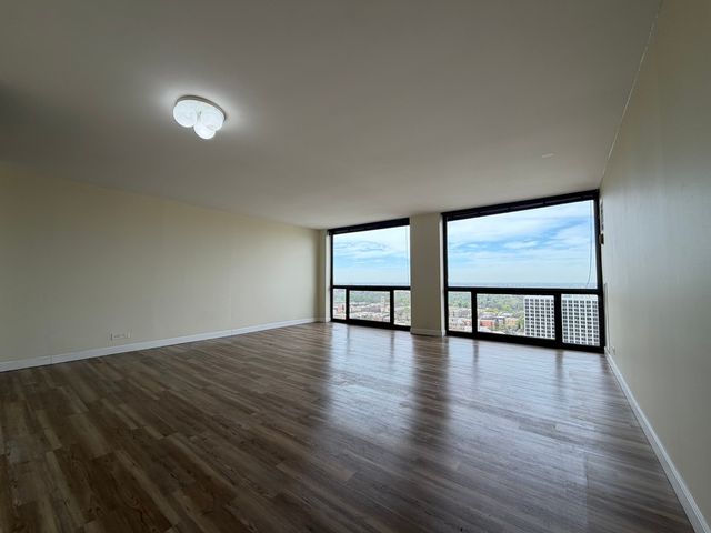 4343 N Clarendon Avenue 2505, Chicago, IL 60613