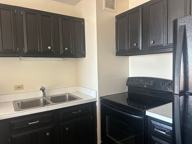 4343 N Clarendon Avenue 2505, Chicago, IL 60613