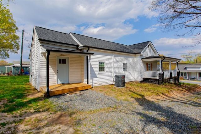 514 Barnes Street, Reidsville, NC 27320