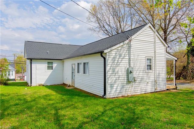514 Barnes Street, Reidsville, NC 27320