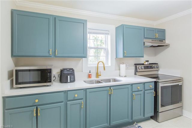 514 Barnes Street, Reidsville, NC 27320