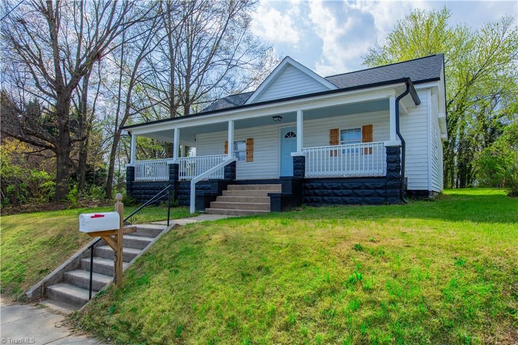514 Barnes Street, Reidsville, NC 27320