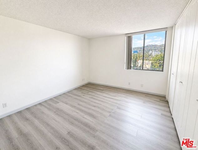 100 S Doheny Drive 815, Los Angeles, CA 90048