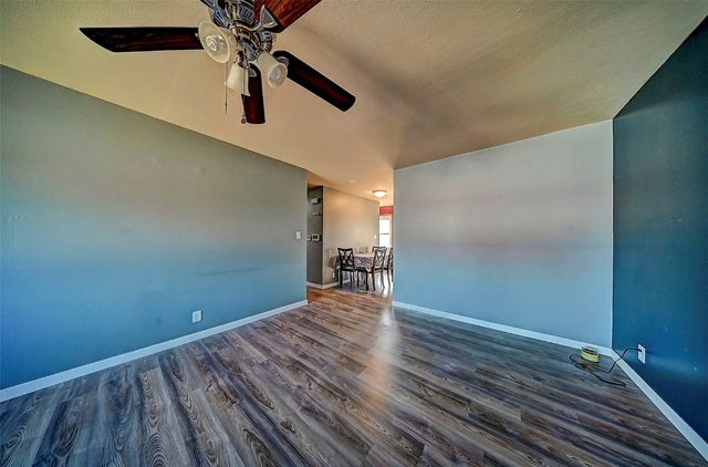 5127 Holly Avenue NW, Cedar Rapids, IA 52405