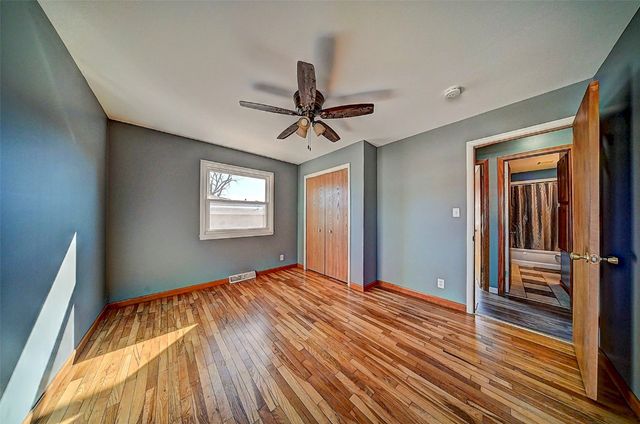 5127 Holly Avenue NW, Cedar Rapids, IA 52405