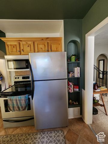 123 S 7TH ST, Montpelier, ID 83254