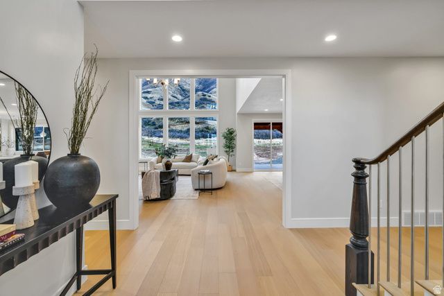 764 N 2000 E, Mapleton, UT 84664