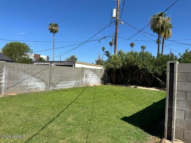 3948 E EARLL Drive A, Phoenix, AZ 85018