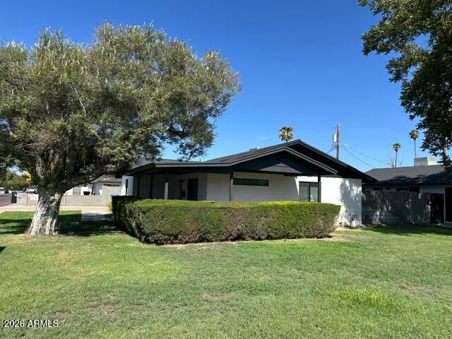 3948 E EARLL Drive A, Phoenix, AZ 85018