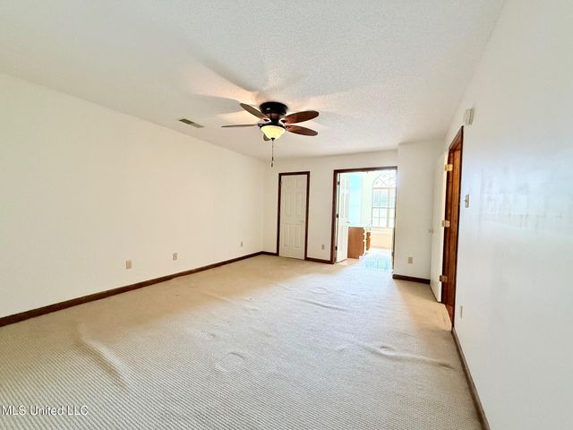 155 W Foxwood Circle Circle, Hernando, MS 38632