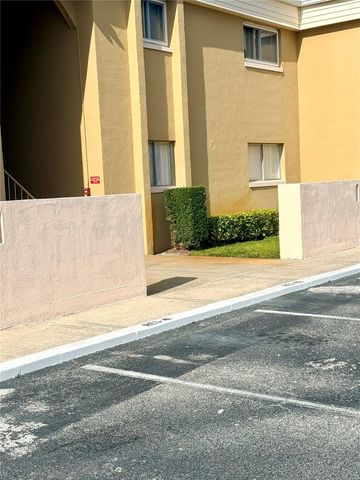 1000 LAKE OF THE WOODS BOULEVARD 104A, Casselberry, FL 32730